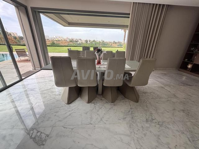 طاولة طعام مع 8 كراسي - 2