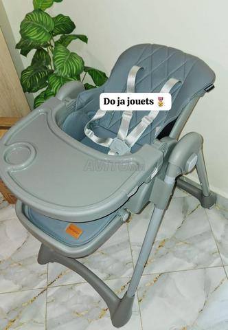 Chaise haute pour bébé - 2