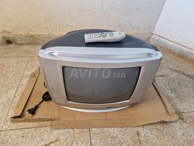 TV 14 LG avec télécommande - 2