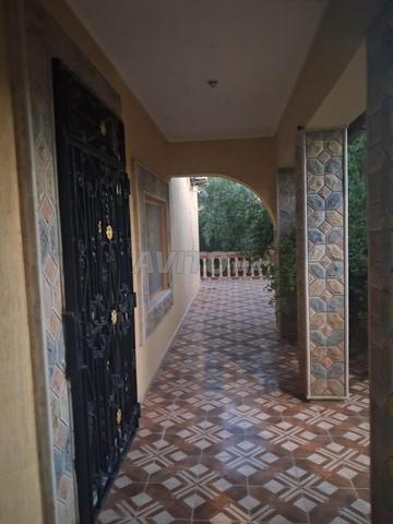Villa 1000m² au village OCP