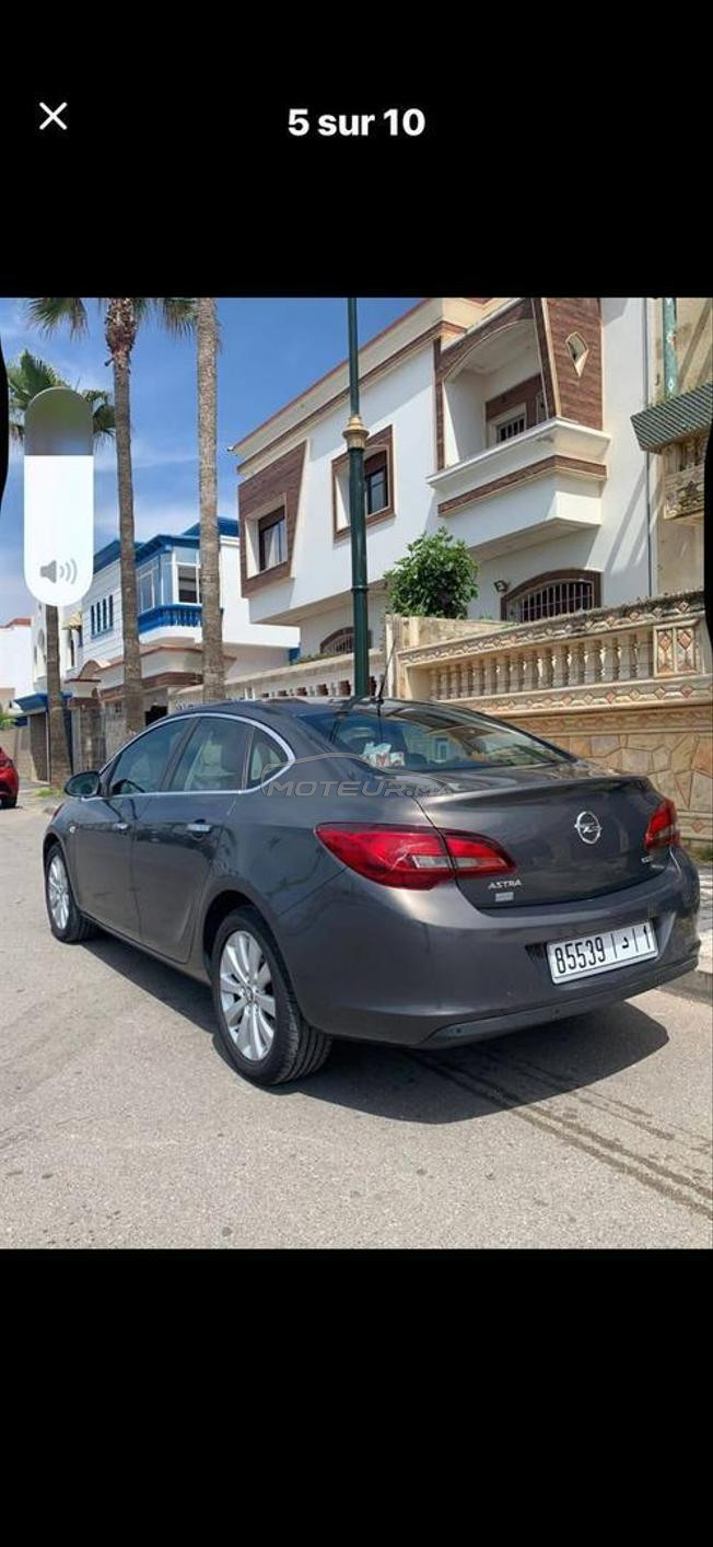 Opel astr toute option 