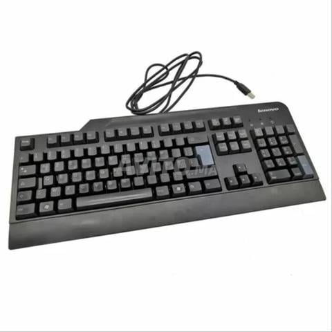 Clavier Filaire USB Lenovo SK-8827 AZERTY Noir
