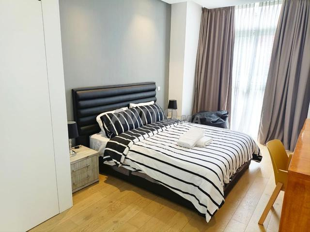 MAGNIFIQUE STUDIO MEUBLÉ 54 M²