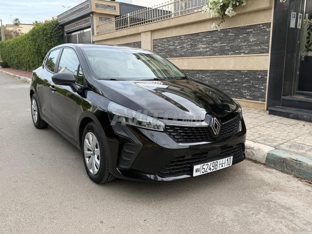 Renault Clio Essence Automatique 2025 à Rabat - 2