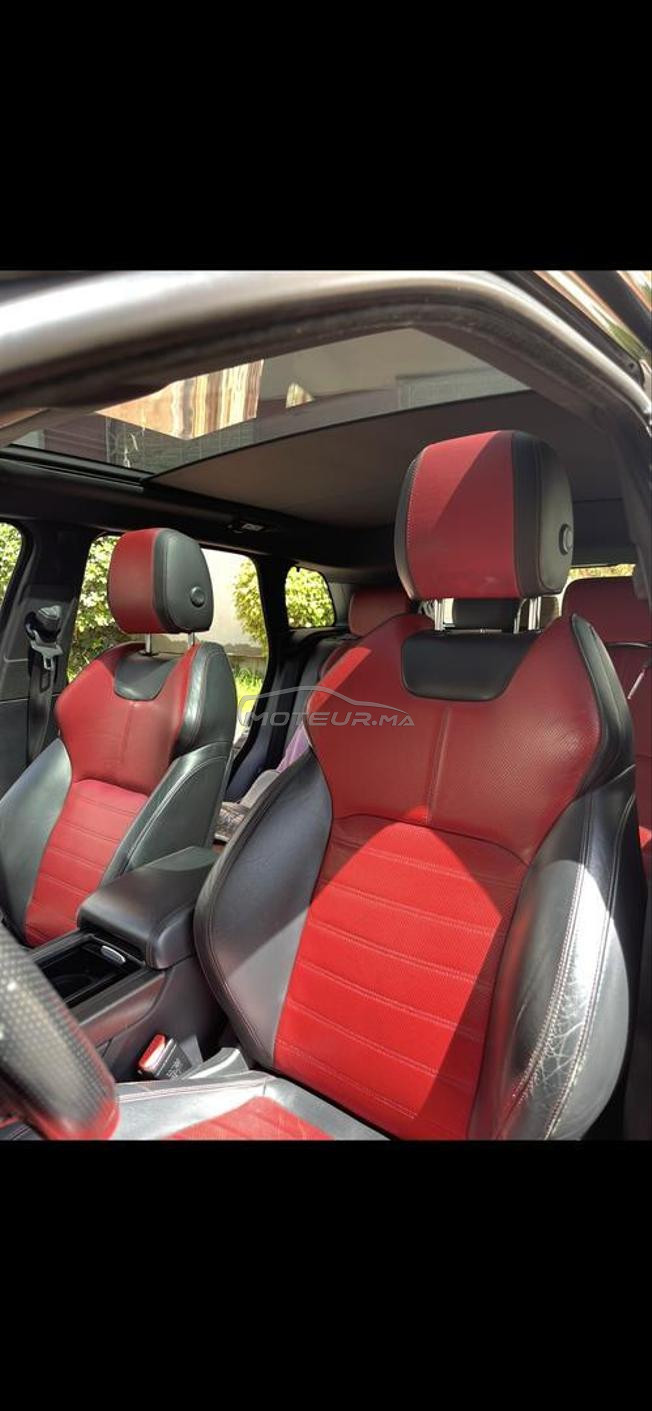 Range Rover évoque dynamique plus R
