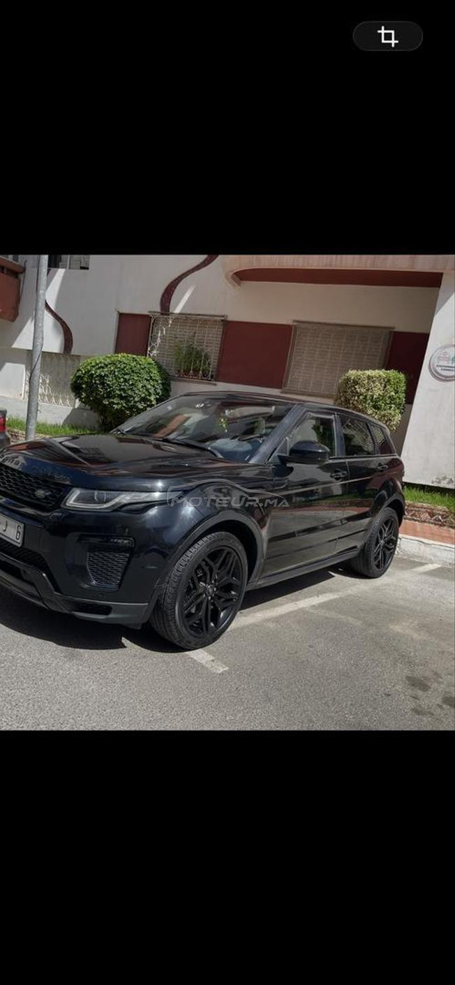 Range Rover évoque dynamique plus R