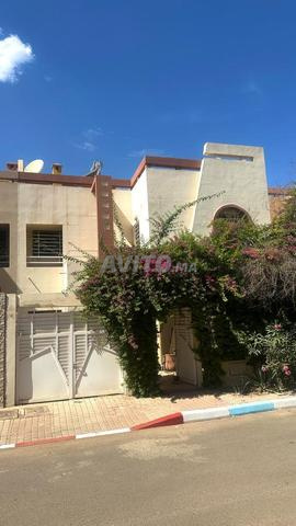 Villa 200 m² – Résidence avec piscine
