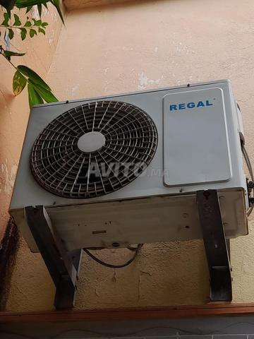 A VENDRE CLIMATISEUR - 2