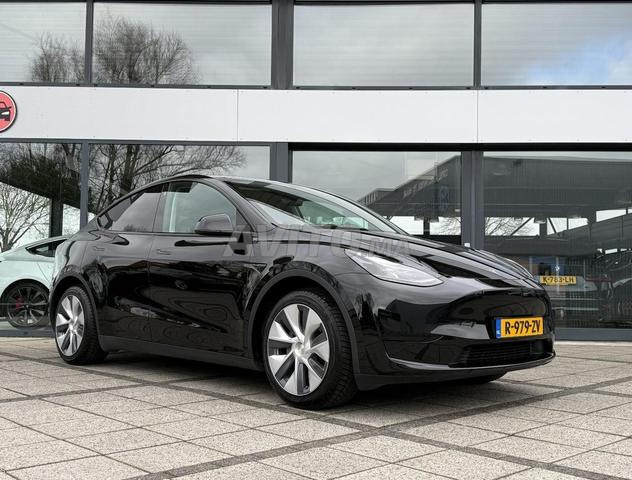 Tesla Model Y 2022 - 2