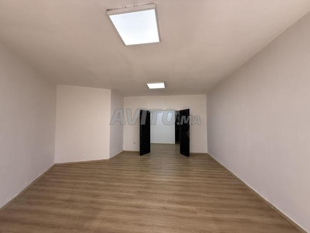 Appartement à usage de bureau à louer à Hassan - 2