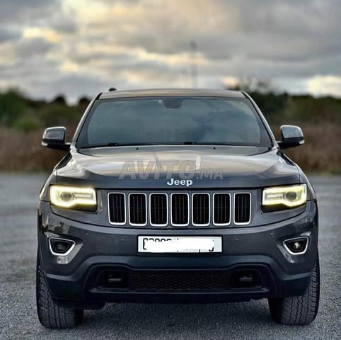 Jeep Grand Cherokee - 2