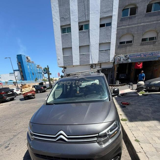 Citroën berlingo propre jamais accident 1er mai