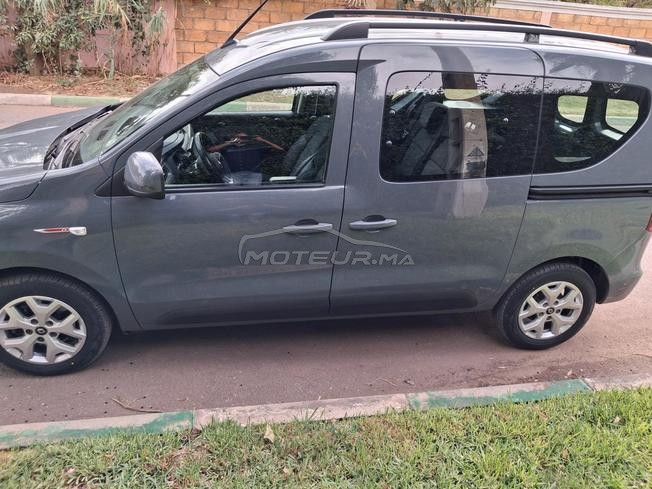 RENAULT EXPRESS 2023