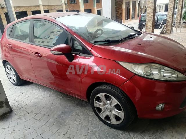 Ford Fiesta Essence Manuelle 2010 à Tétouan