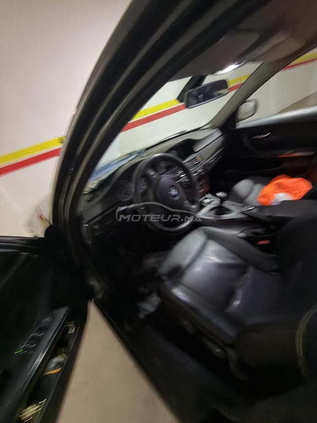 je mets en vente bmw série 318 touring ( m 