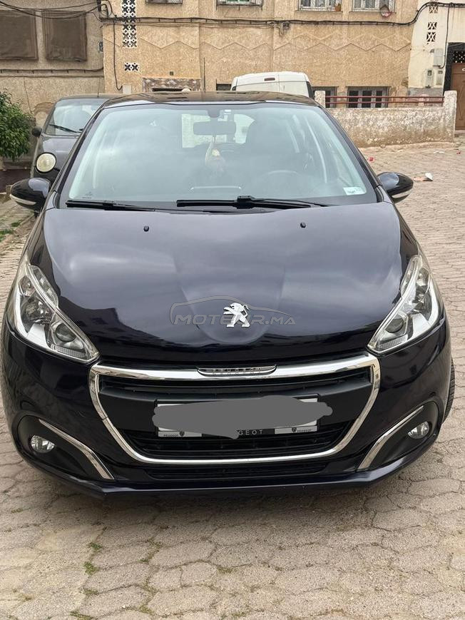 Peugeot 208 Diesel Manuelle 2019 à Fès