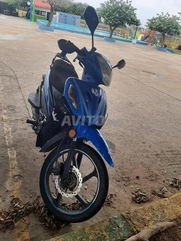 Moto Italika "mazrouba" aujourd'hui, moteur 110 d'origine - 2