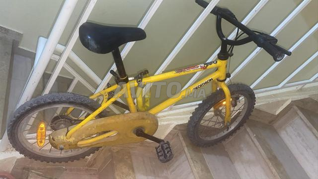 Vélo pour enfants en bon état de Decathlon - 2
