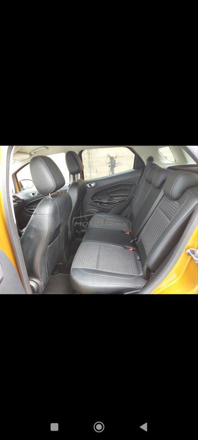 Voiture Ford Eco sport en excellent état 