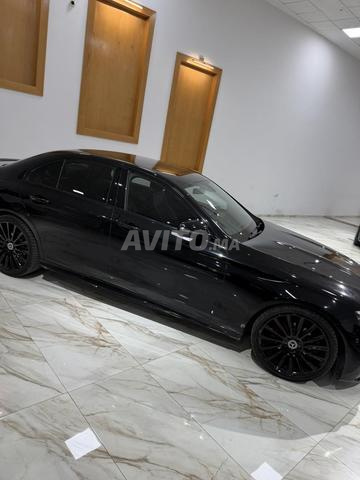 مرسيدس E220 ديزل 2021 - 2