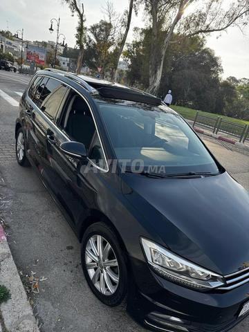 Volkswagen Touran - 2
