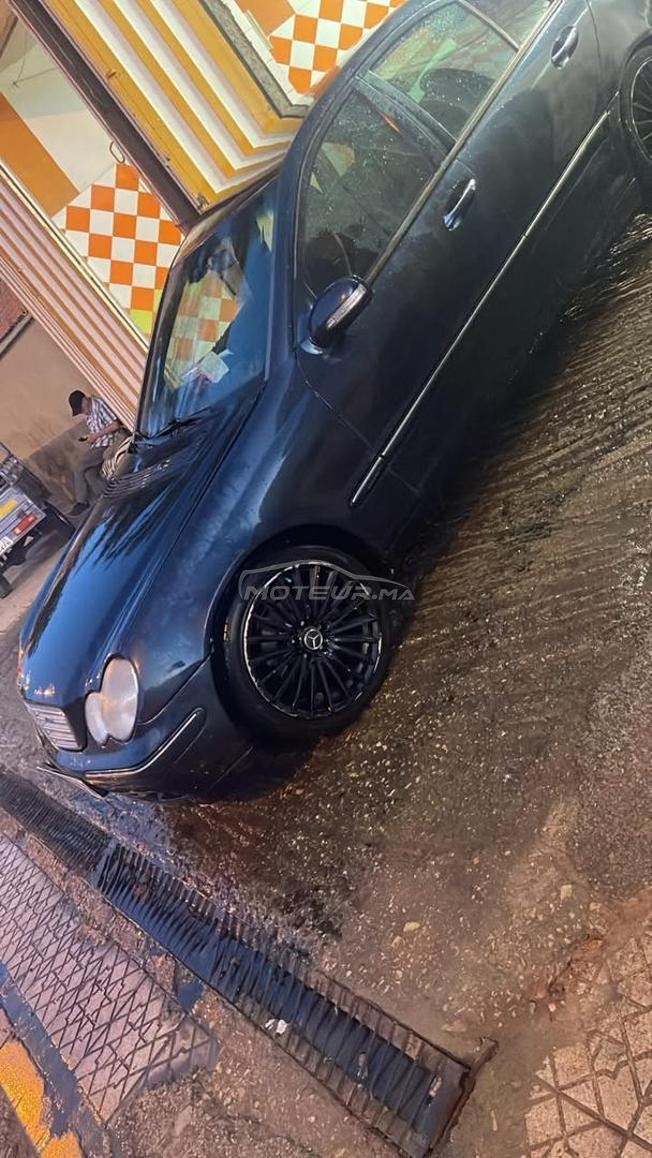 Mercedes-Benz 220 Diesel Manuelle 2000