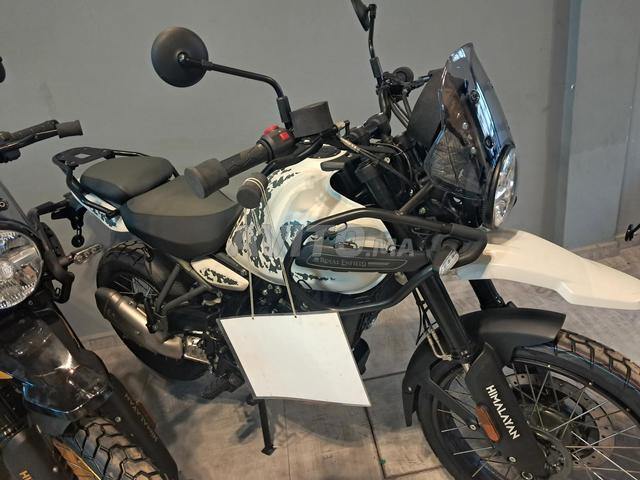 Royal Enfield Himalayan Kamet White
