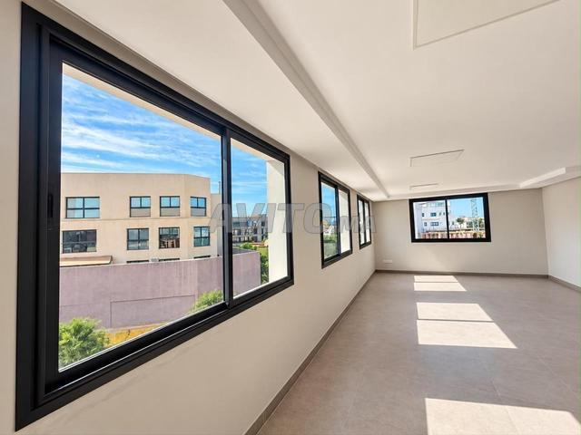 PLATEAU DE BUREAU 63M BOULEVARD GHANDI RIVIERA - 2