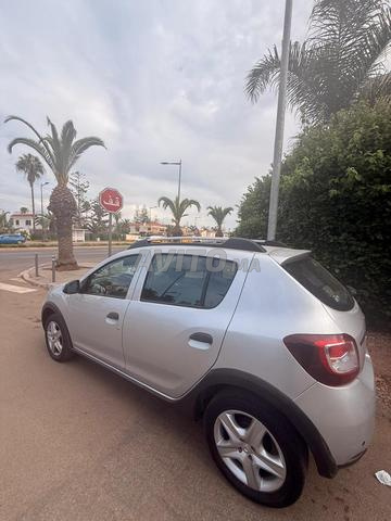 Sandero STEPWAY Diesel Manuelle 2015 à Mohammedia - 2