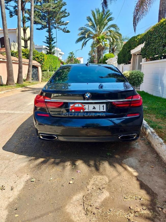 BMW Série 7 modèle 2016 