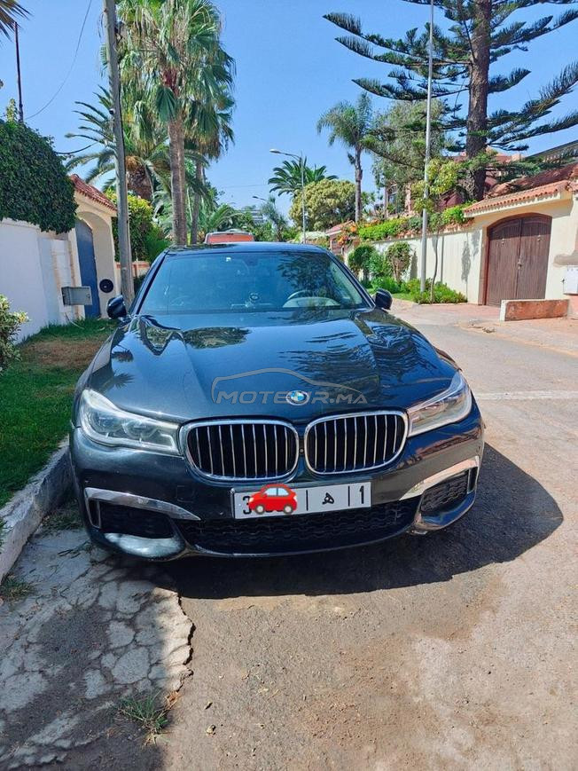 BMW Série 7 modèle 2016 