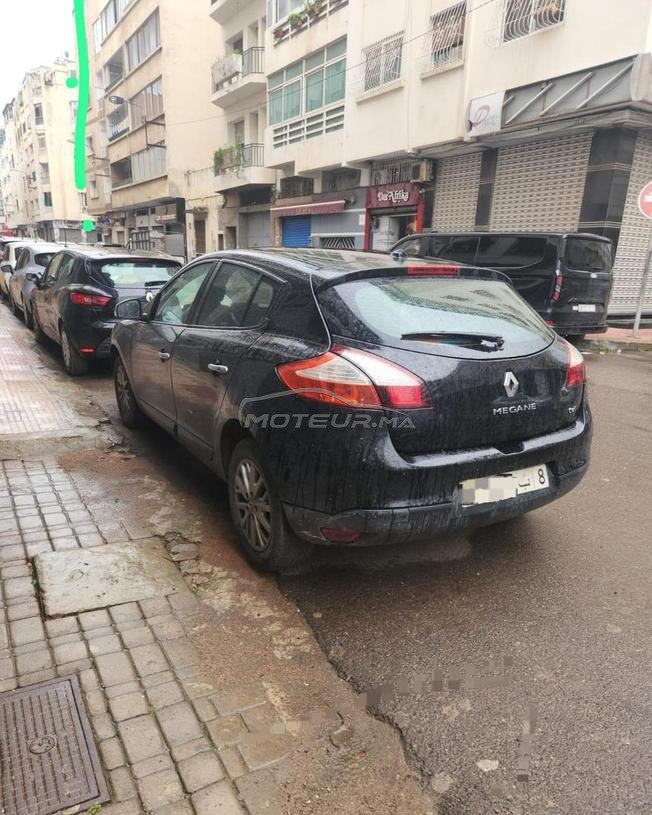 كازا الولفا السيارة في حالة جد جيدة المطور 1.5