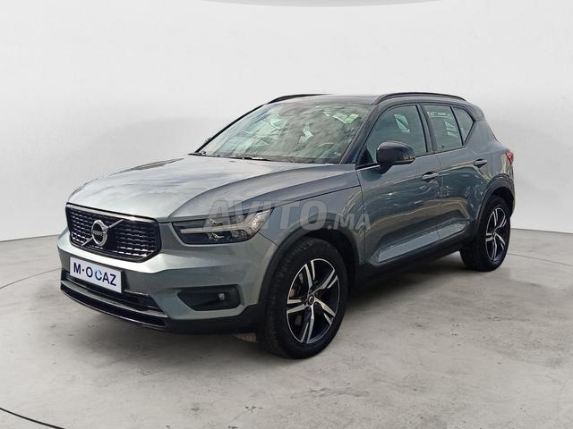 فولفو. XC40