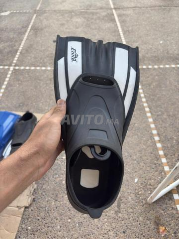 Palmes de natation neuves