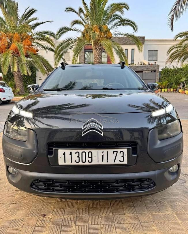 VOITURE