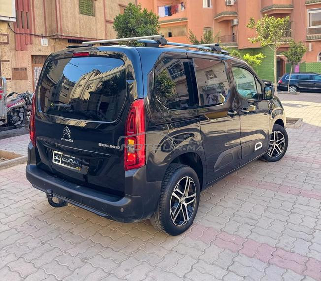 Berlingo 6 porte model 2021 km 70000 particulier 