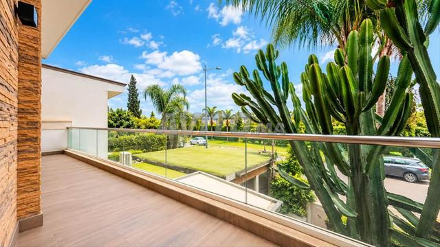 Villa vide entièrement rénovée à louer - 2