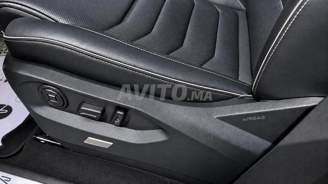 Volkswagen Touareg R-Line - 2