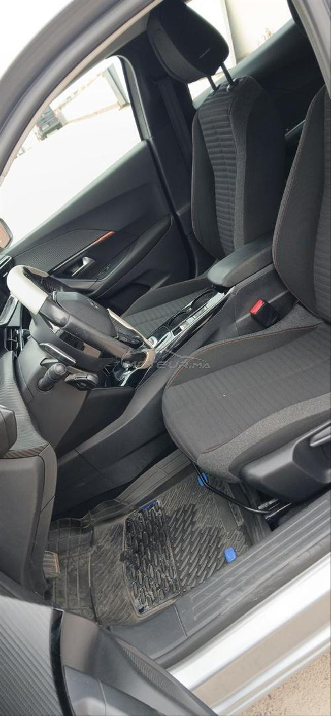 Peugoet 2008 BVA 6chv