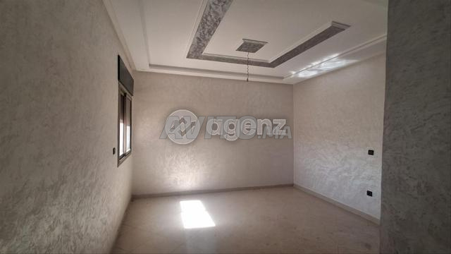JAD-JA-1036 - Appartement à vendre à Centre Ville - 2