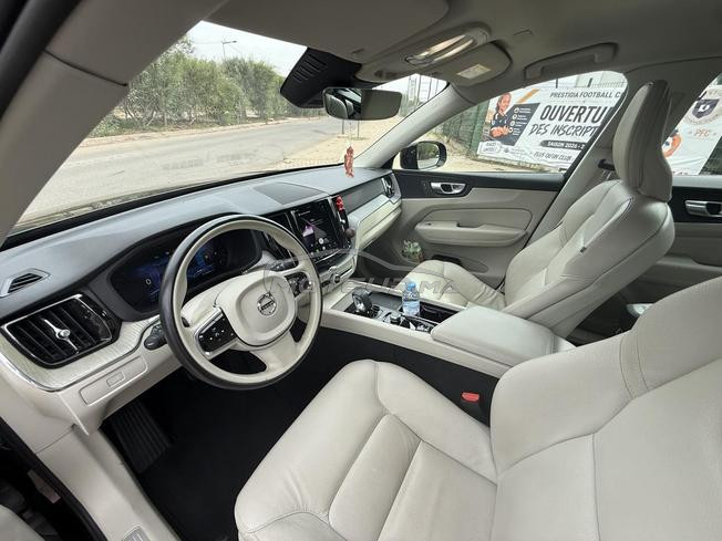 Volvo XC60 2024 B4 Diesel - Première main