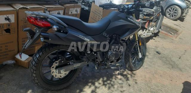 QJ MOTOR TX 200 - 2
