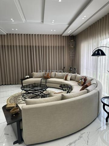Salon en demi-cercle - 2