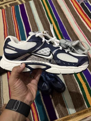 Nike V5 Rnr Taille 41 - 2