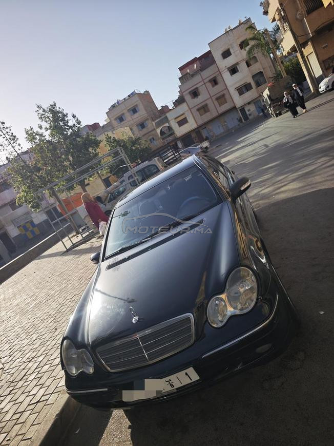 Mercedes 220 modèle 2003 dewana 2006   ✋🏻
