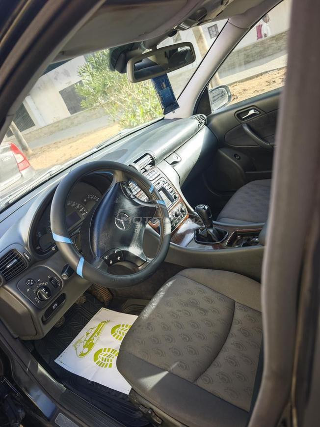 Mercedes 220 modèle 2003 dewana 2006   ✋🏻