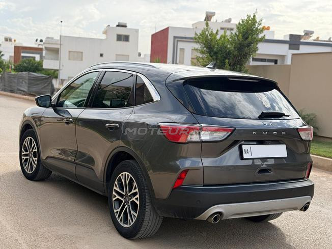 ford kuga titanuim automatique neuf