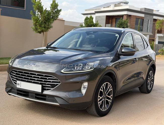 ford kuga titanuim automatique neuf
