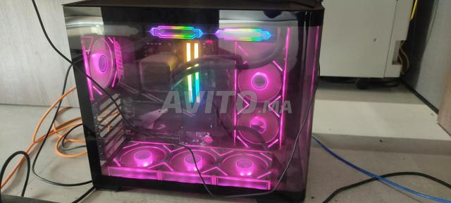 PC Ryzen 9 9950X sans carte graphique ✅