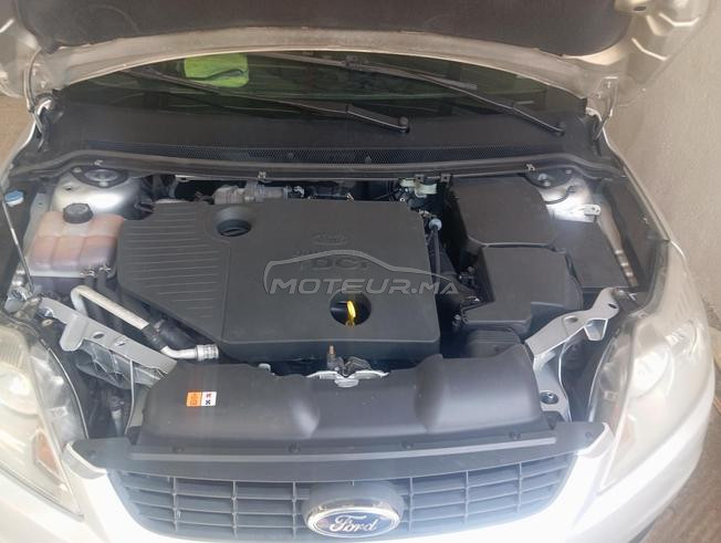 voiture  belle rien à reparer